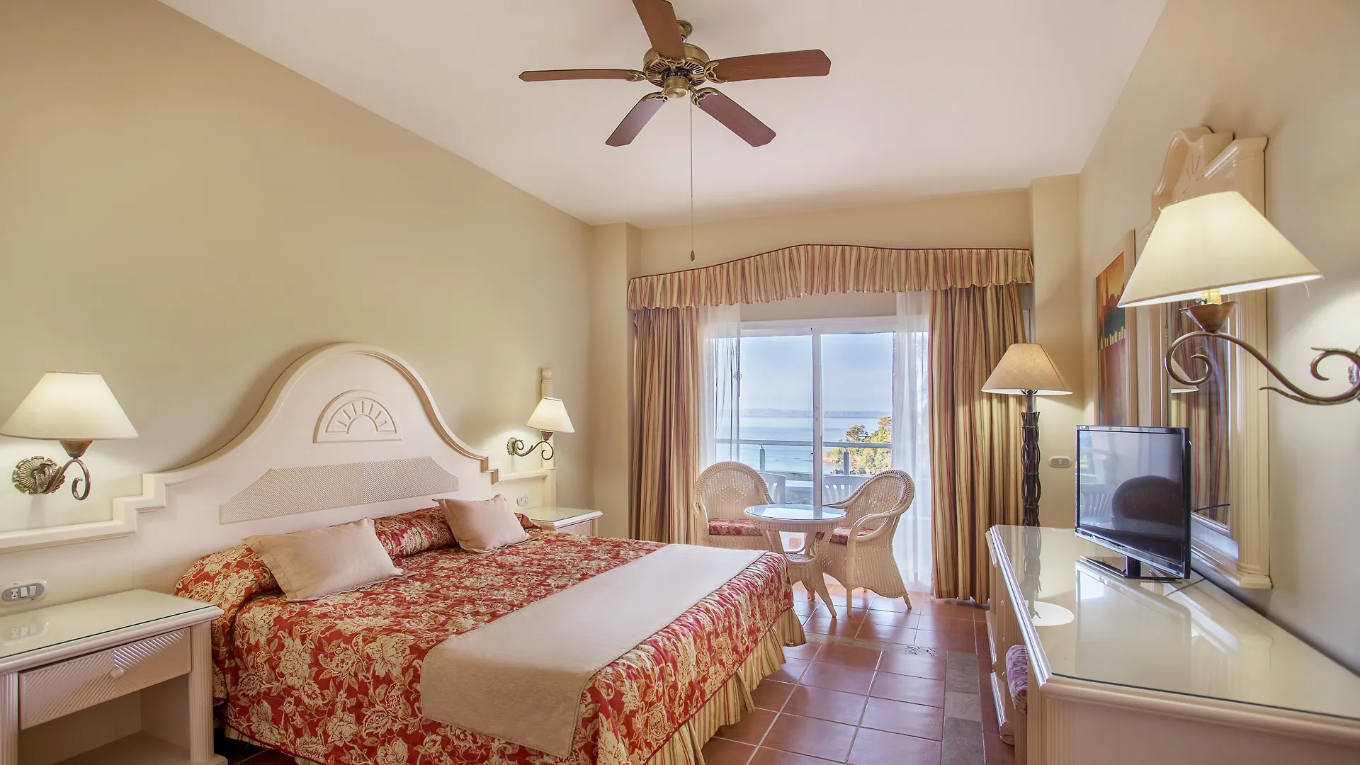 Bahia Principe Grand Cayacoa - Todo incluido Samaná