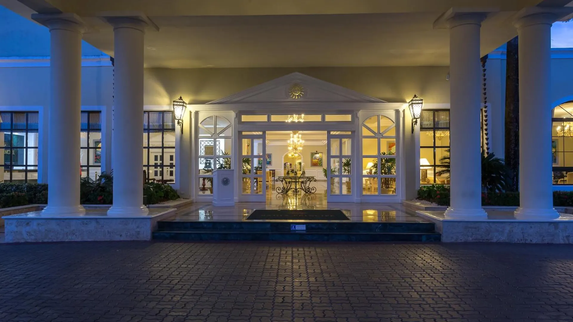 Курортный комплекс Отель Eurostars Grand Cayacoa (Adults Only) Samana