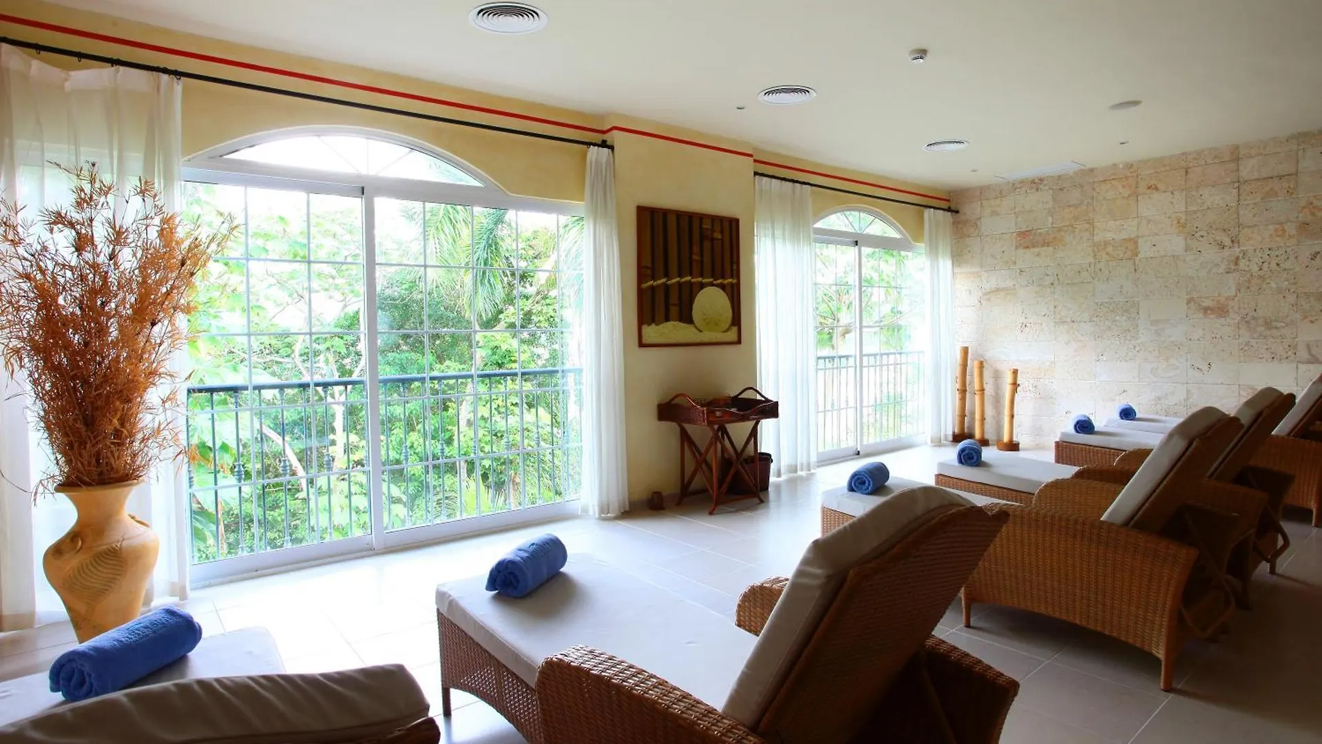 Курортный комплекс Отель Eurostars Grand Cayacoa (Adults Only) Samana