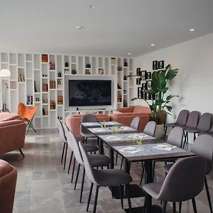Hotel A House In - Adults Only Estoril