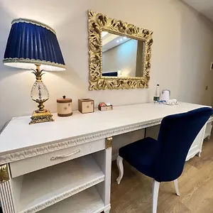Brais Hotel Durrës